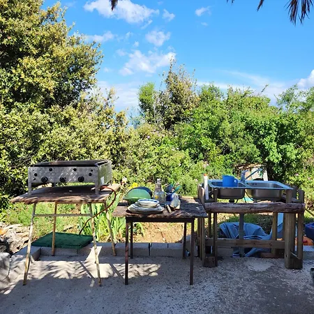 Camping Brizi مكان تخييم سوبيتار